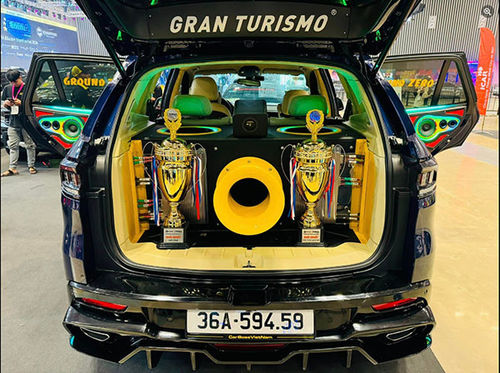 Últimas notícias da empresa sobre GRAN TURISMO estreia no EMMA do Vietnã 2024