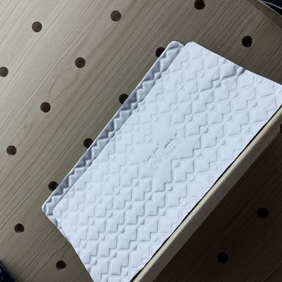 Bom preço Almofada de Redução de Vibração Automotiva de 2,5mm / Folha de Alumínio Romboidal Brilhante / Tapete de Amortecimento de Som para Carro on-line